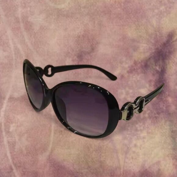 lumajewlz Accessories - ꧁ᬊᬁ y2k style black silver ring big oversized sunglasses ᬊ᭄꧂